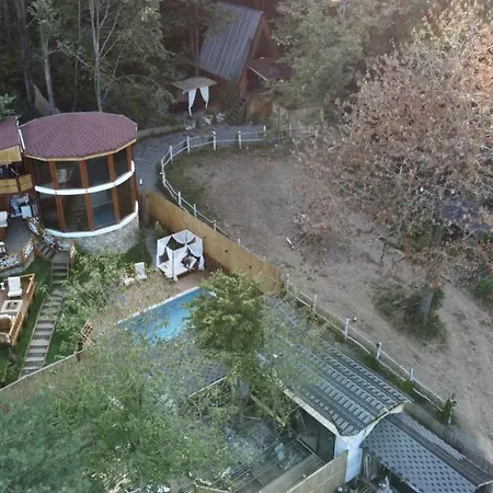 With Pool Backyard And Jacuzzi In Villa Sapanca